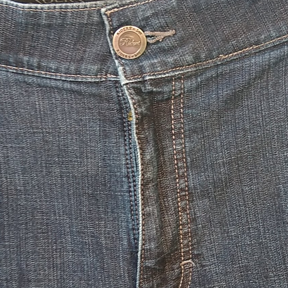 Lee Riders - Picture 3 of 7